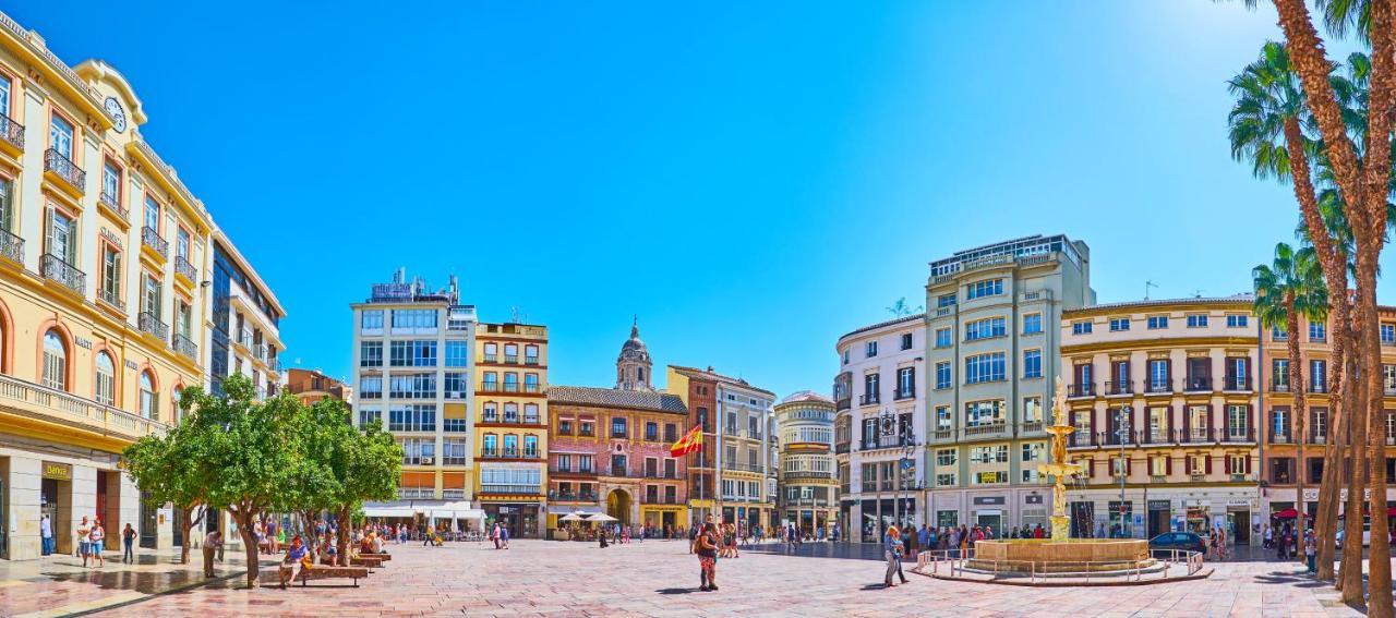 Malaga Centre Apartment With Parking Luaran gambar